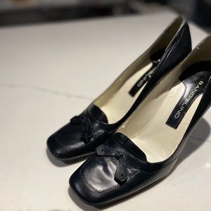 Bandolino Woman’s Leather Shoe w/Tussle